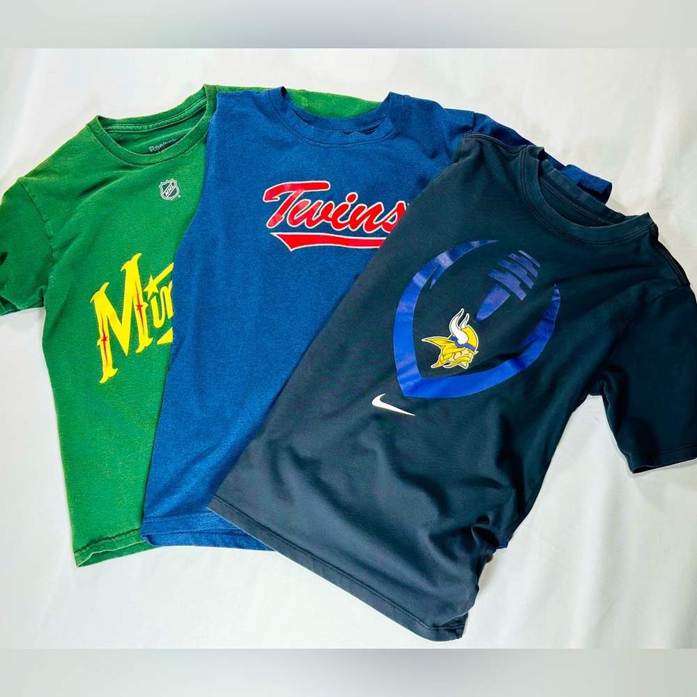 Minnesota sport team t-shirts.  Size M 8/10